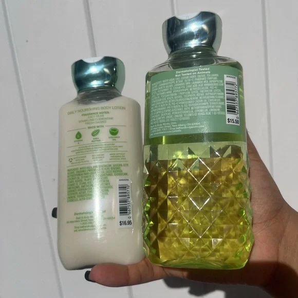 Bath & Body Works Body Wash and Body Lotion in Gingham Fresh - Picture 2 of 3